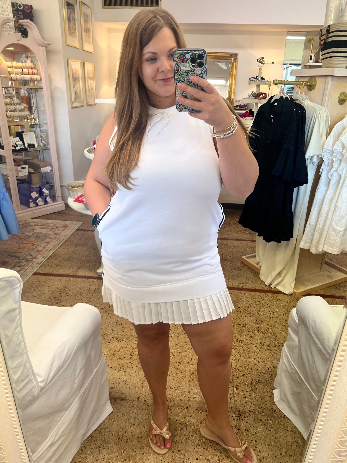 Solid Sleeveless Dress With Pockets