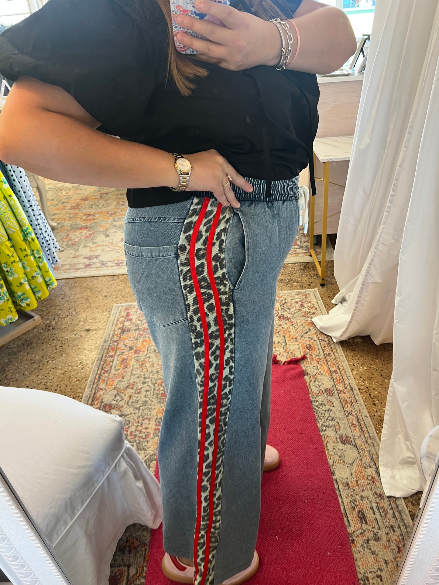 Wide Leg Cheetah Stripe Jeans