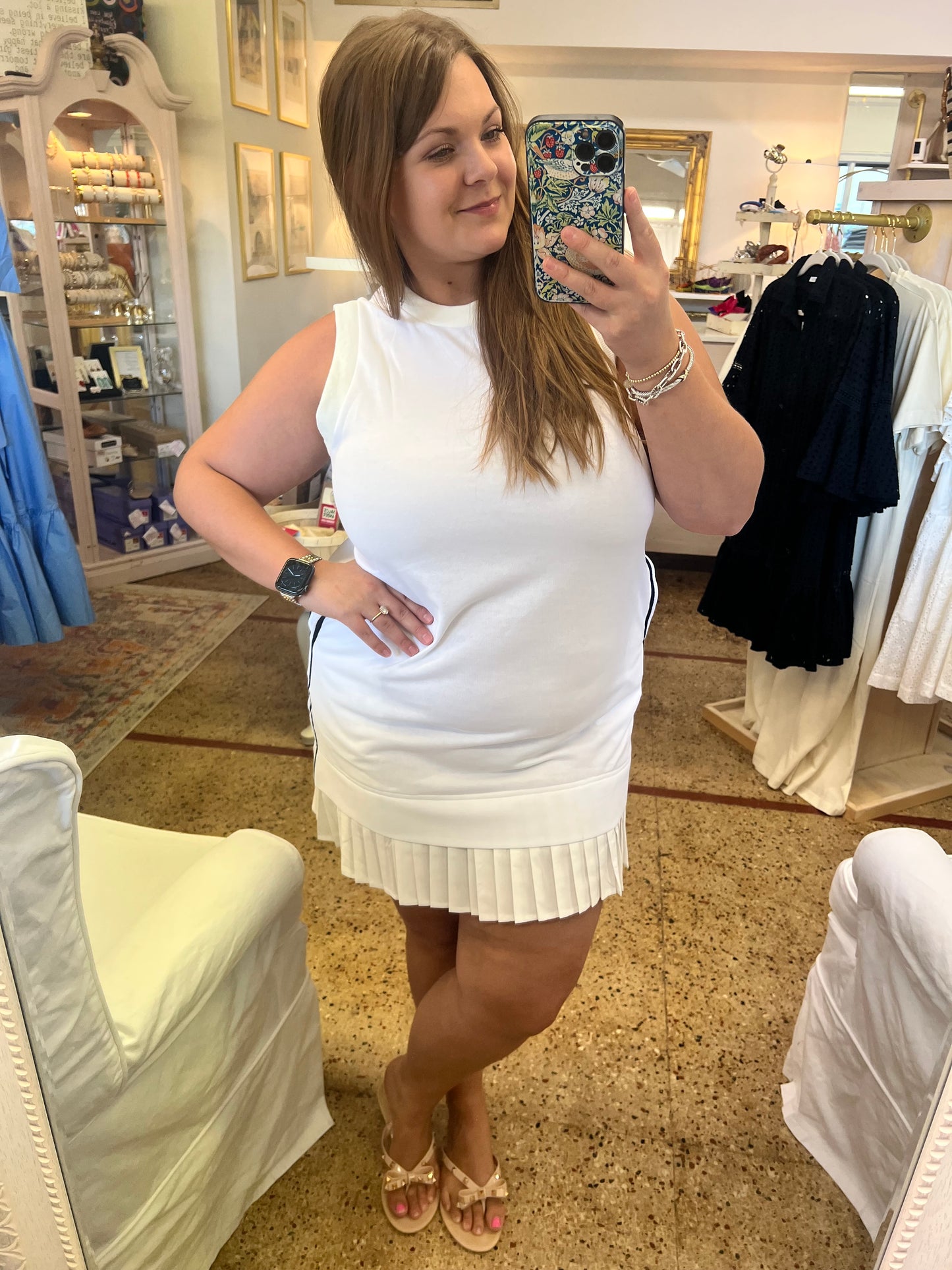 Solid Sleeveless Dress With Pockets