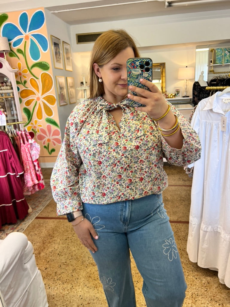 Cream Floral 3/4 Top