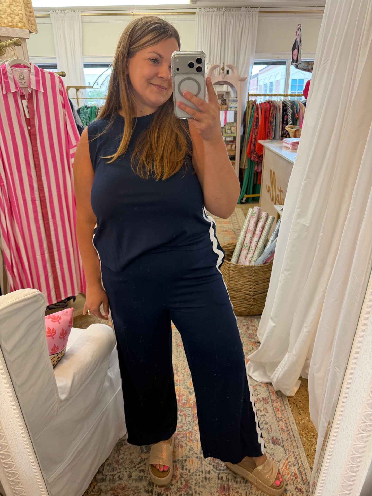 Ric-Rak Trim Knit Pant Set